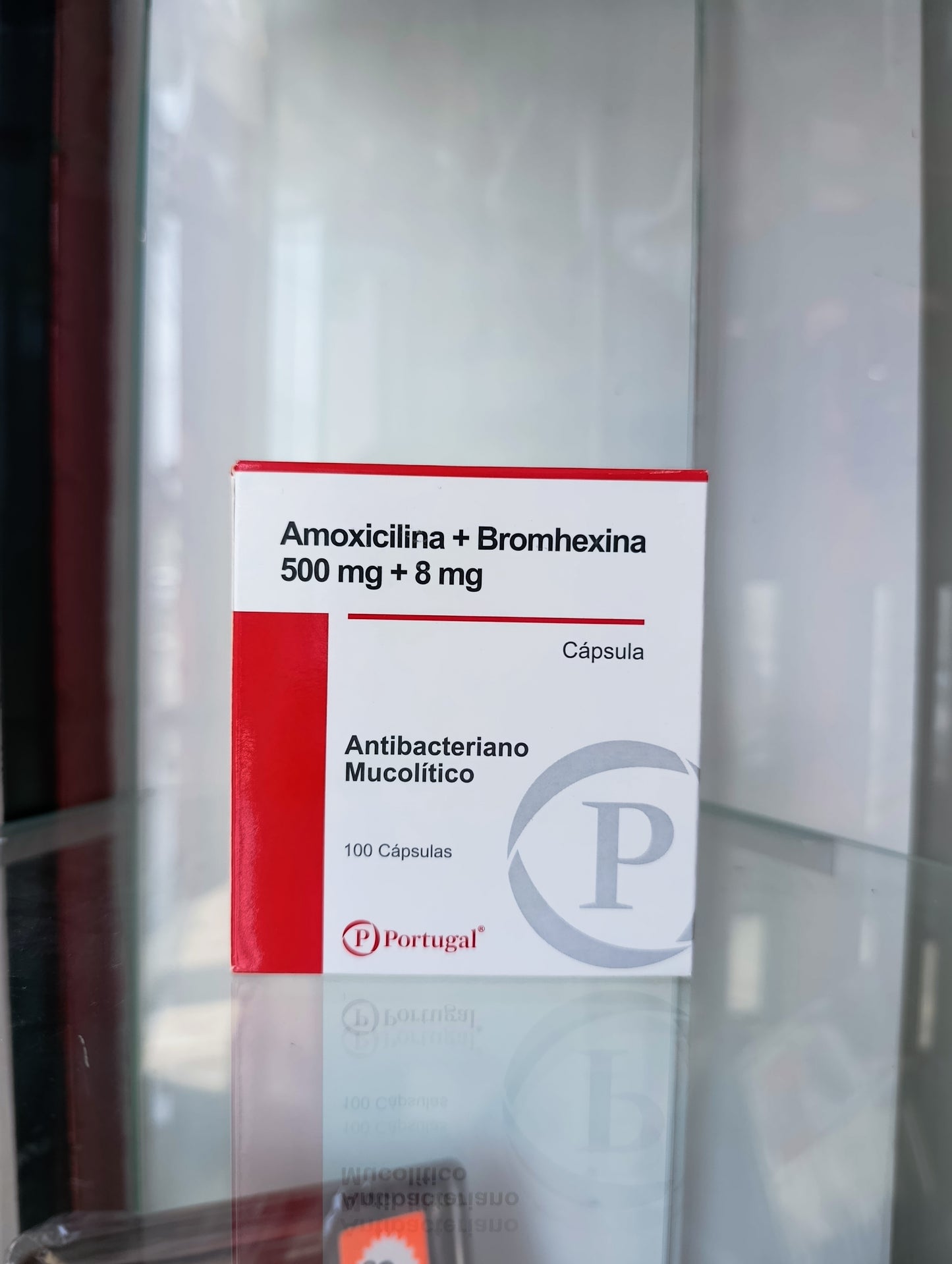 Amoxicilina + Bromhexina 500 mg + 8 mg (Cápsula)